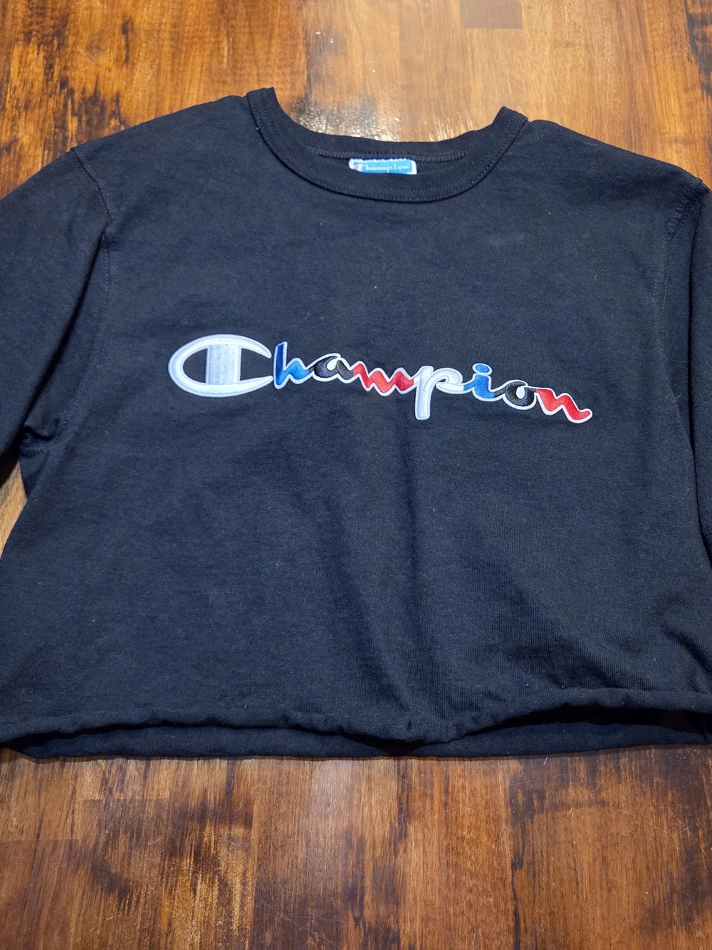 Vintage Champion cropped tee with Red white and Blue Logo S 100% cotton